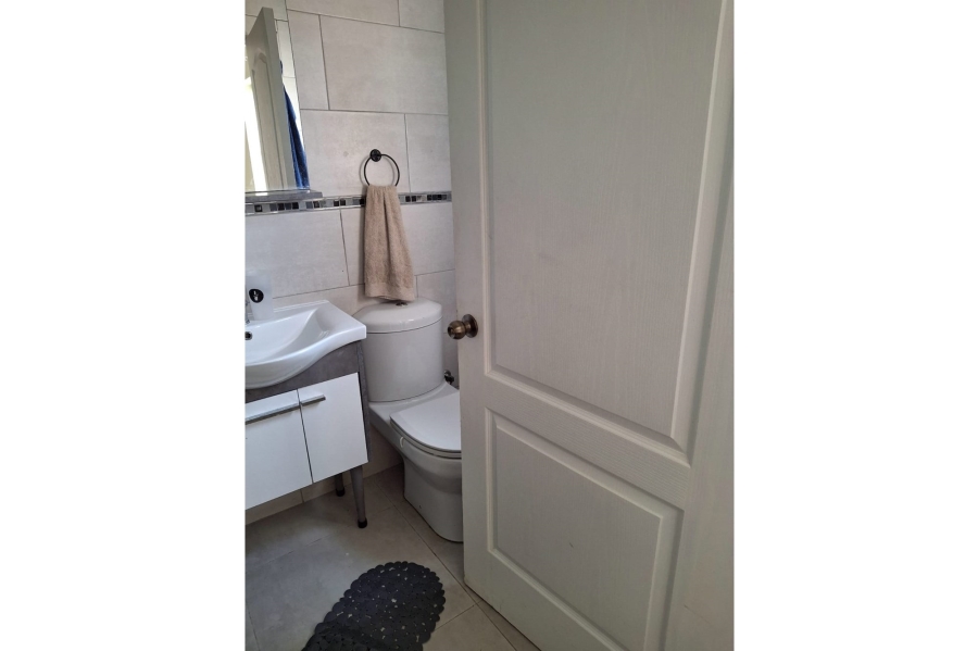 3 Bedroom Property for Sale in Kanonkop Western Cape